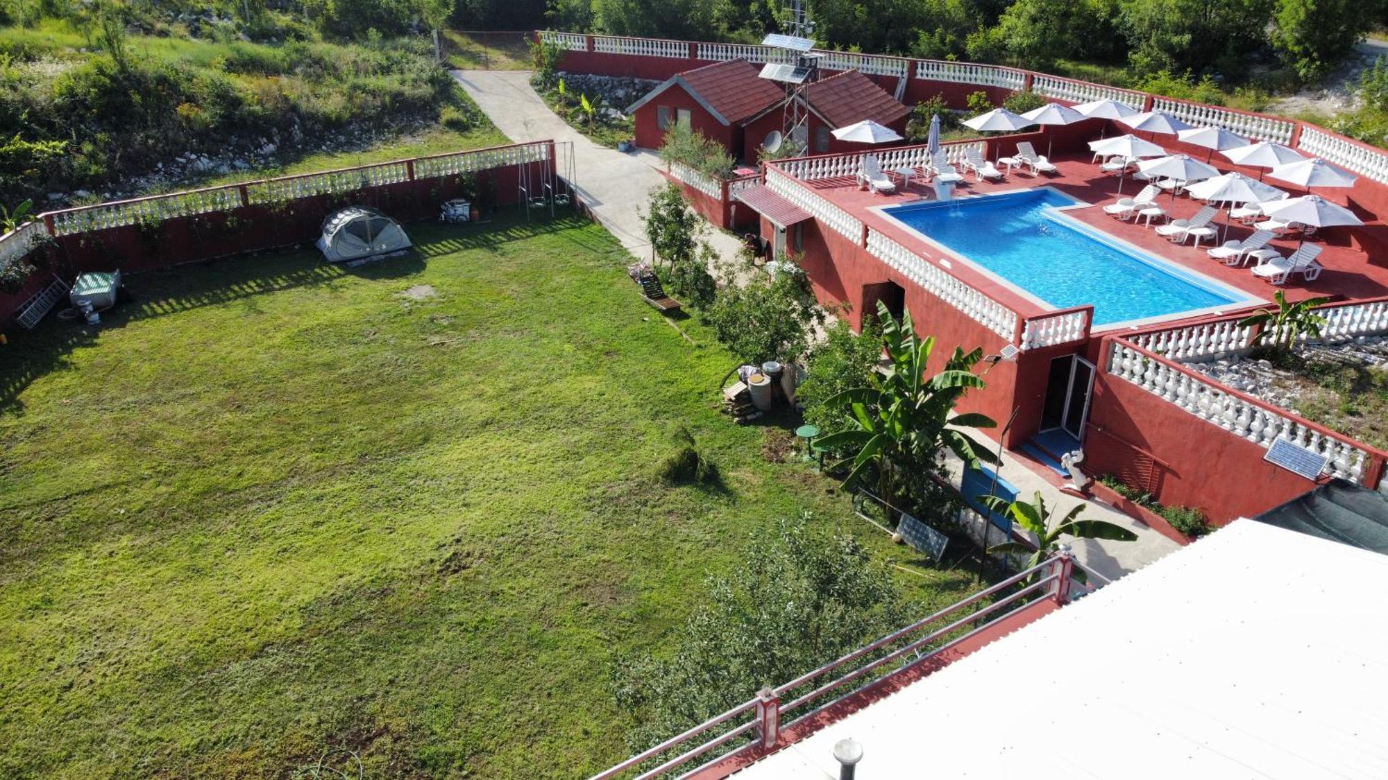 Red Apartman 2 Trebinje Exteriör bild